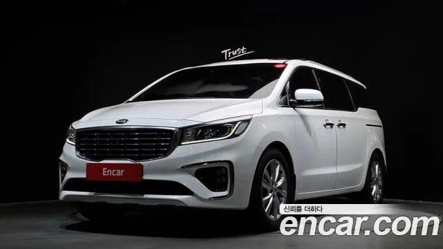 Kia Carnival 2020 thumb 11