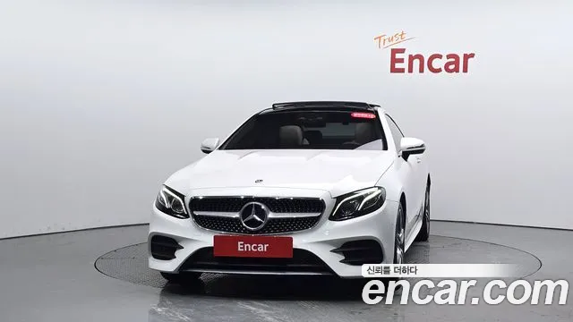 Mercedes-Benz E-Class 2019 thumb 2