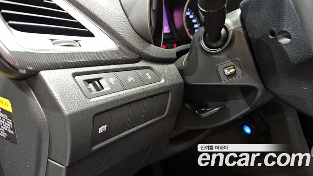 Hyundai DM 2013 thumb 9