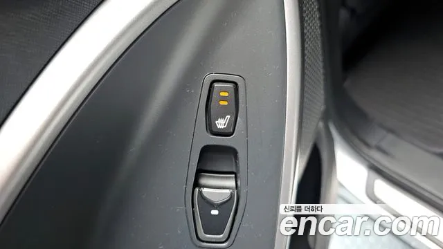 Hyundai DM 2013 thumb 6