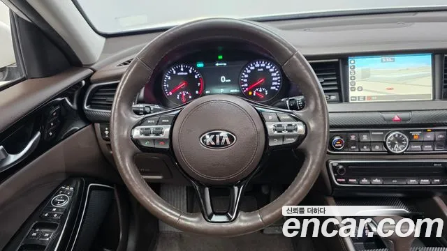 Kia K7 2016 thumb 5