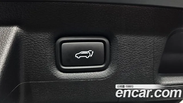 Hyundai Santa Fe 2022 thumb 2