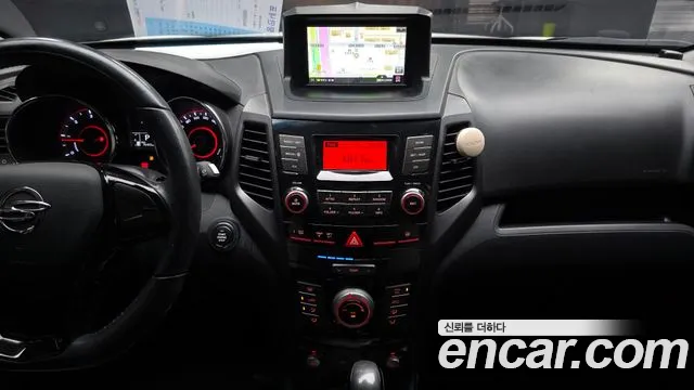 KGM Tivoli 2017 thumb 12