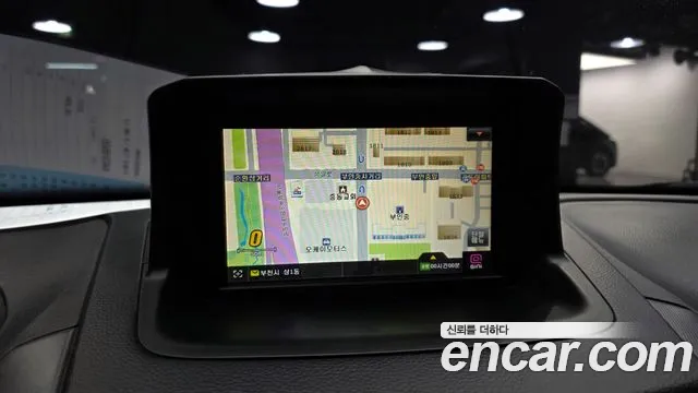 KGM Tivoli 2017 thumb 10