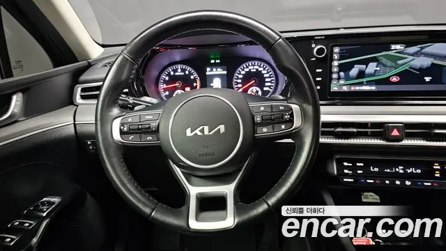 Kia K5 2023 thumb 3