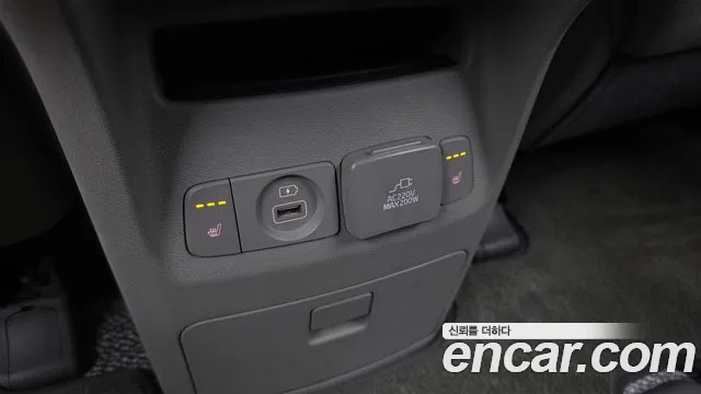 Kia Carnival 2018 thumb 5