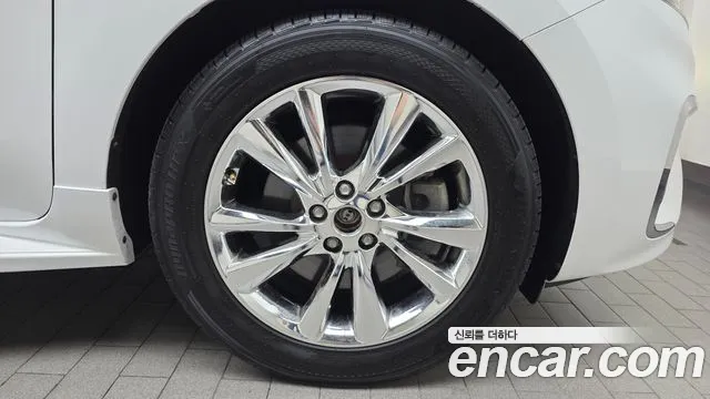 Kia Carnival 2018 thumb 6