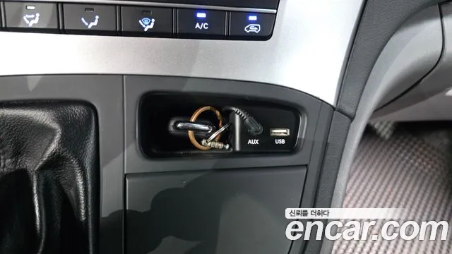Hyundai Staria 2018 thumb 11