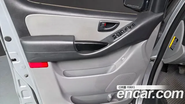 Hyundai Staria 2018 thumb 9