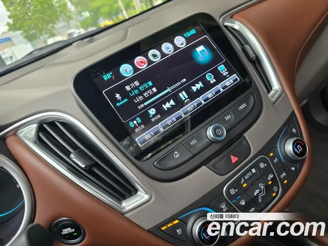 Chevrolet Malibu 2016 thumb 2