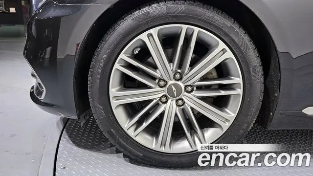 Genesis G80 2018 thumb 7