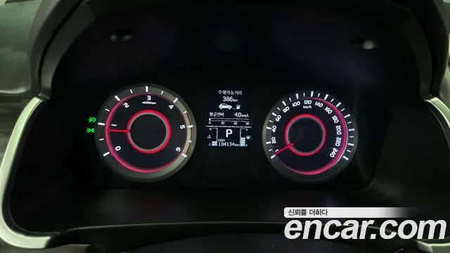 KGM Korando 2015 thumb 8