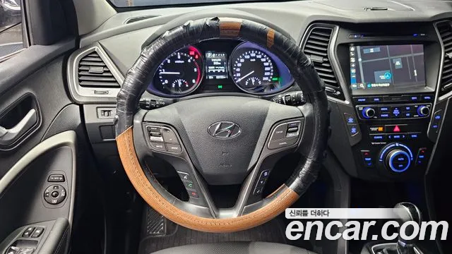 Hyundai Santafe 2016 thumb 2