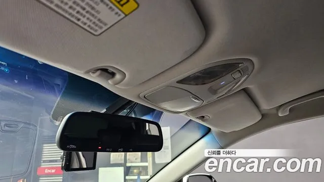 Hyundai Santafe 2016 thumb 3