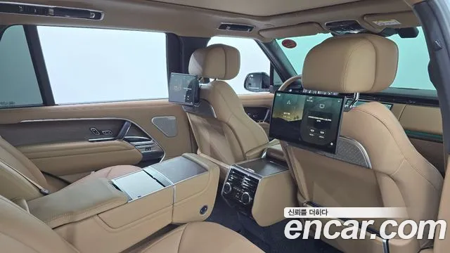 Land Rover Range Rover 2024 thumb 9
