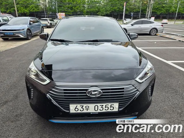 Hyundai Ioniq Hybrid 2016 thumb 3