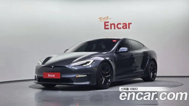 Tesla Model S 2023 thumb 12
