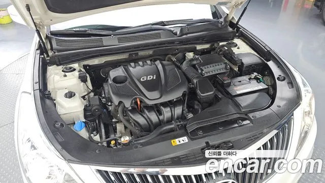 Hyundai Grandeur 2014 thumb 9