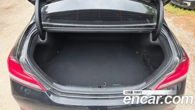 Genesis G70 2017 thumb 8