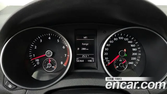 Volkswagen Golf Sportsvan 2011 thumb 11