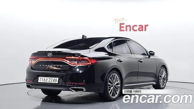 Hyundai Grandeur 2017 thumb 7