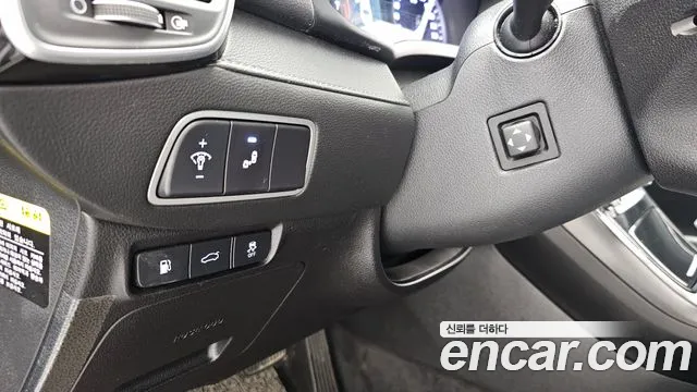 Hyundai Grandeur 2017 thumb 11