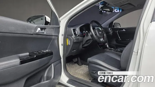 Kia Sportage 2017 thumb 7