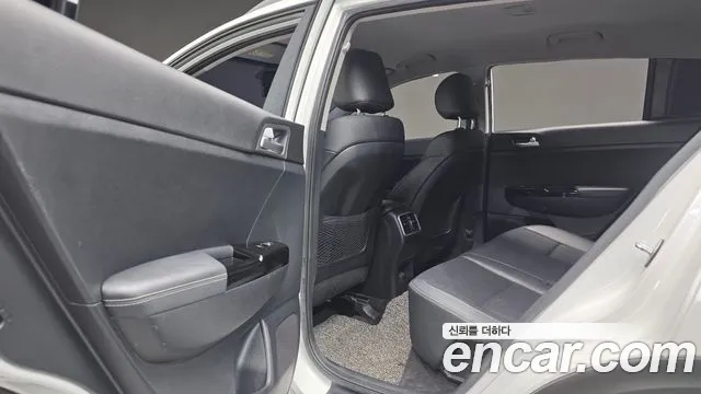 Kia Sportage 2017 thumb 3