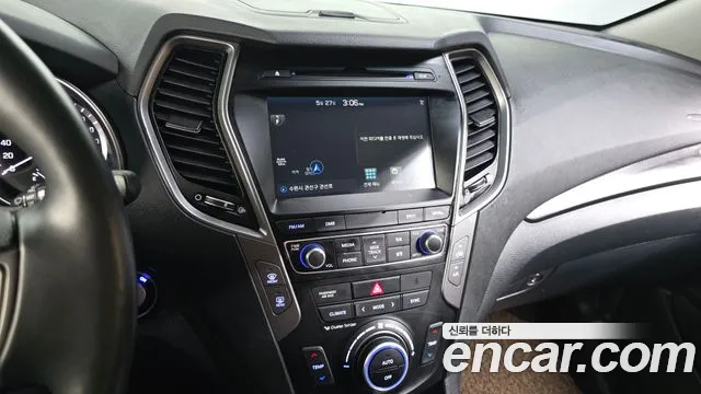 Hyundai Santafe 2018 thumb 11