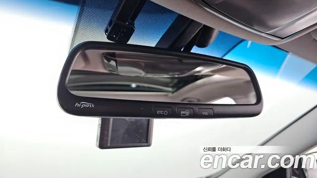 Hyundai Grandeur 2011 thumb 11