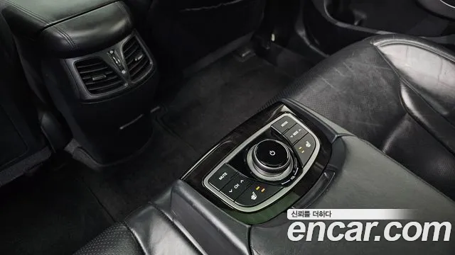 Hyundai Grandeur 2011 thumb 4