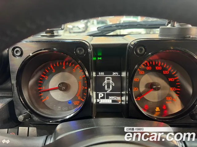 Suzuki Jimny 2022 thumb 10