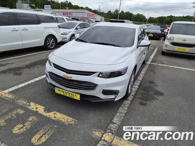 Chevrolet Malibu 2017 thumb 2