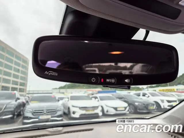 Chevrolet Malibu 2017 thumb 3
