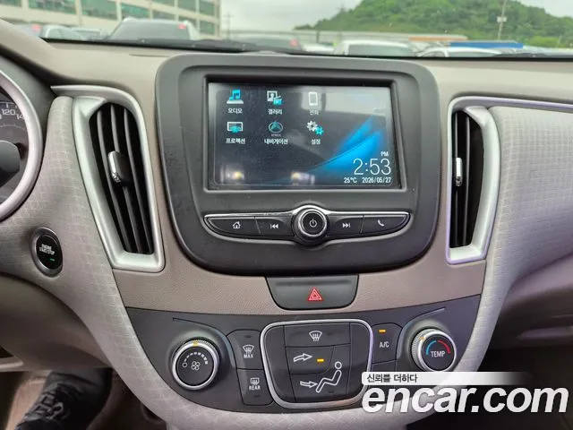 Chevrolet Malibu 2017 thumb 10