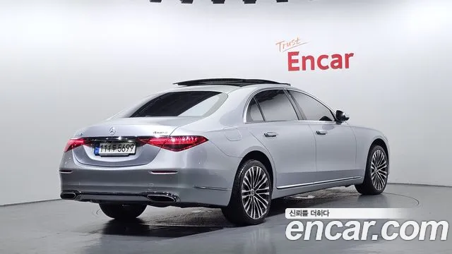 Mercedes-Benz S-Class 2021 thumb 9