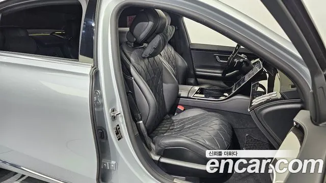 Mercedes-Benz S-Class 2021 thumb 12