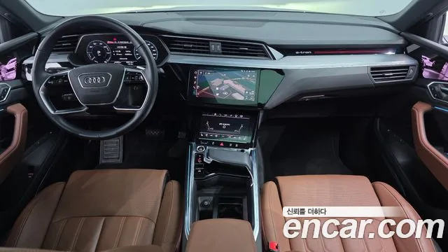 Audi e-tron 2023 thumb 11