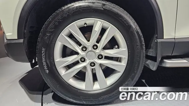 KGM Rexton 2019 thumb 7
