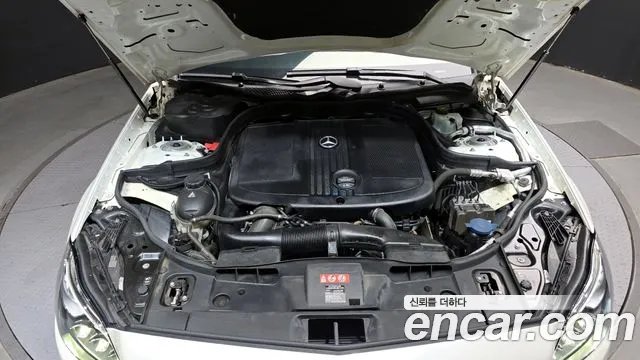 Mercedes-Benz CLS 2016 thumb 8