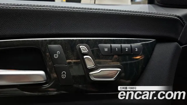 Mercedes-Benz CLS 2016 thumb 12