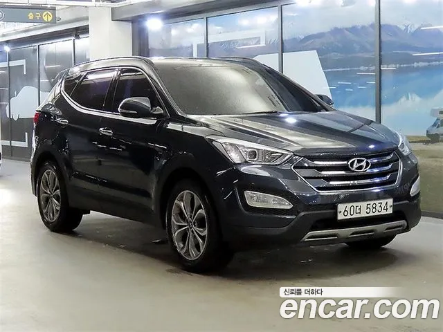 Hyundai Санта Фе 2014 thumb 4