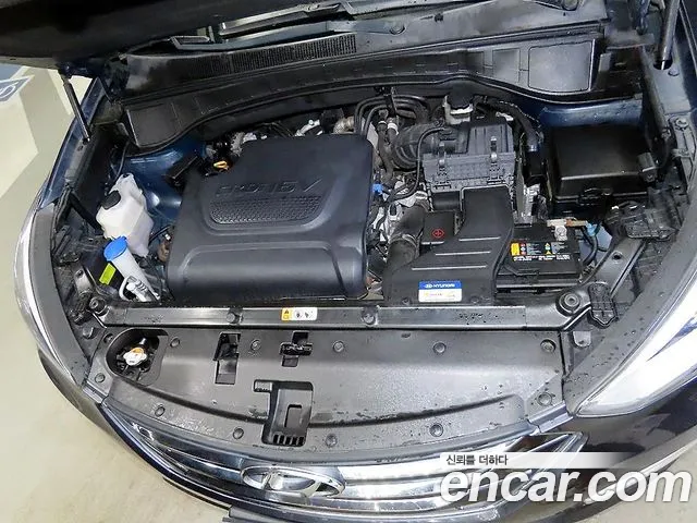 Hyundai Санта Фе 2014 thumb 8