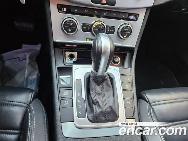 Volkswagen CC 2015 thumb 7