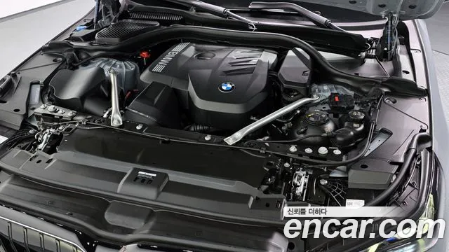 BMW 5 серии 2025 thumb 8
