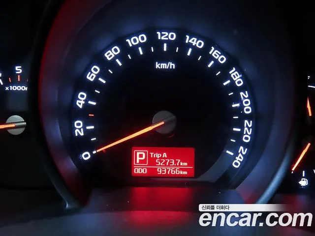 Kia Sportage 2015 thumb 10