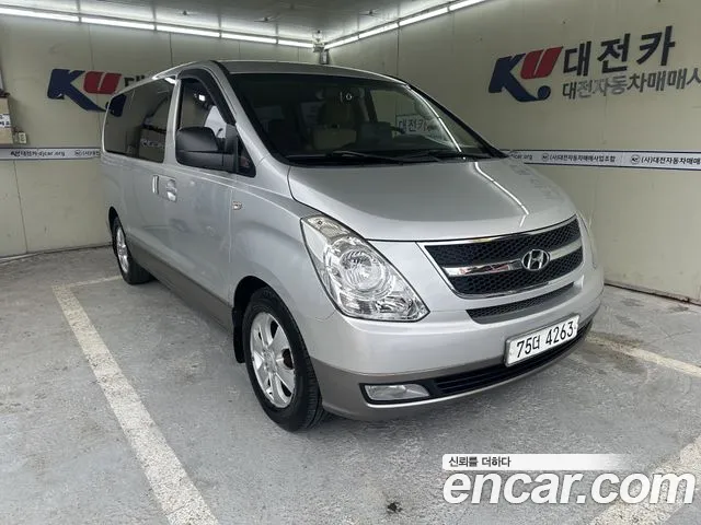 Hyundai Staria 2009 thumb 2