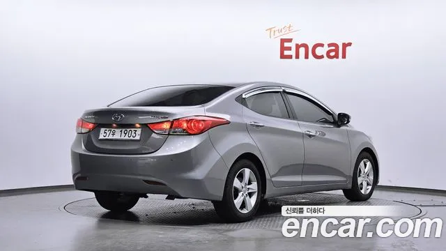 Hyundai Avante 2011 thumb 9