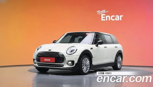 Mini Cooper Clubman 2017 thumb 2