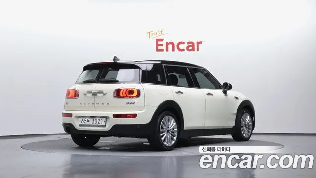 Mini Cooper Clubman 2017 thumb 4